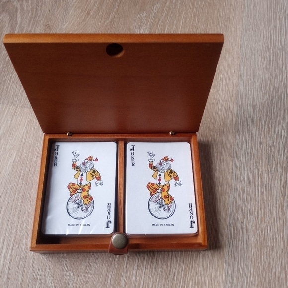 Sold Vintage Wood Storage Box Engraved with Golf/Matching Playing Card Set of 2 - Picture 7 of 14